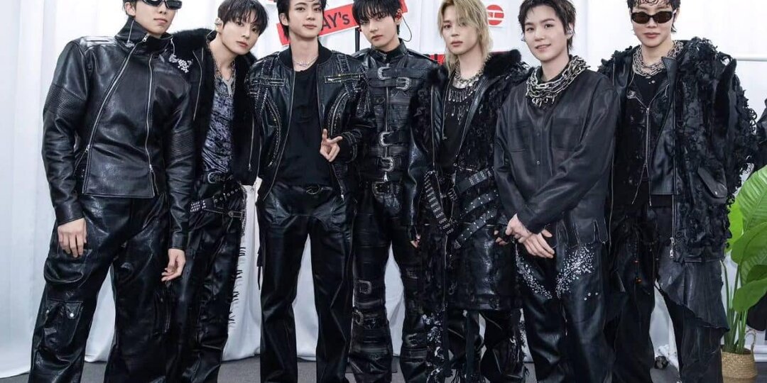 BTS преодолели проливной дождь на открытии мирового турне стоимостью в миллиард долларов