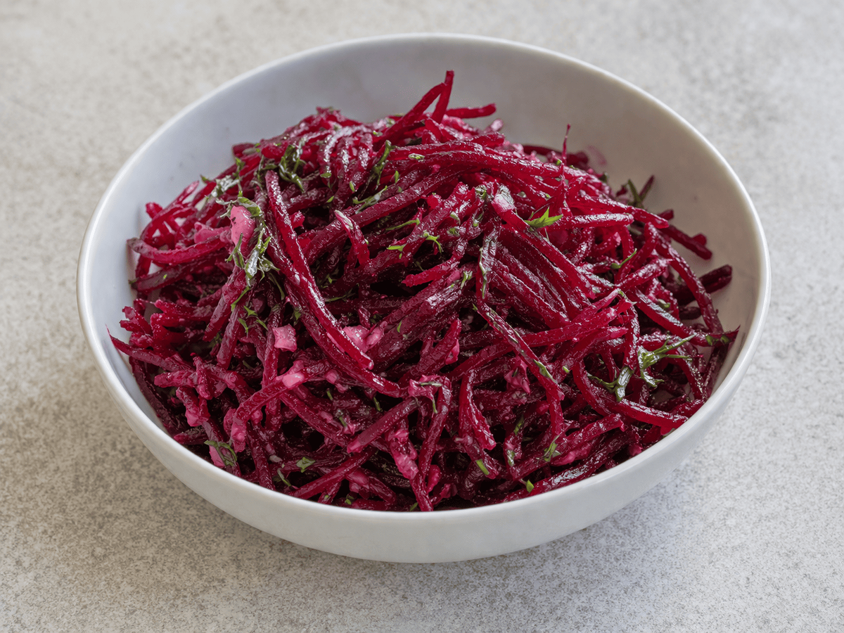    Салат со свеклой, который домашние съедают без остатка / PROKAZAN