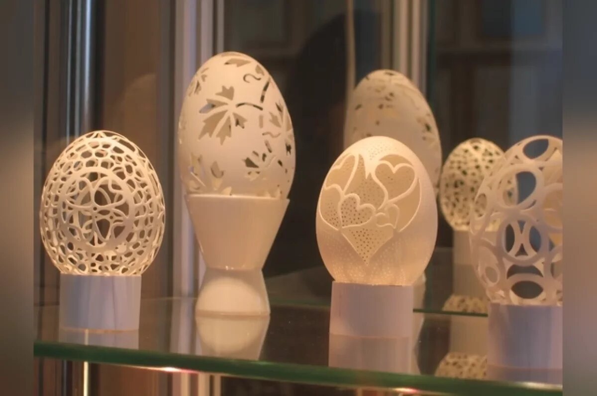    Цветы, листья, геометрические фигуры — узоры самые разные.