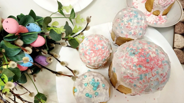 73 % россиян планируют праздновать Пасху: исследование ВЦИОМ