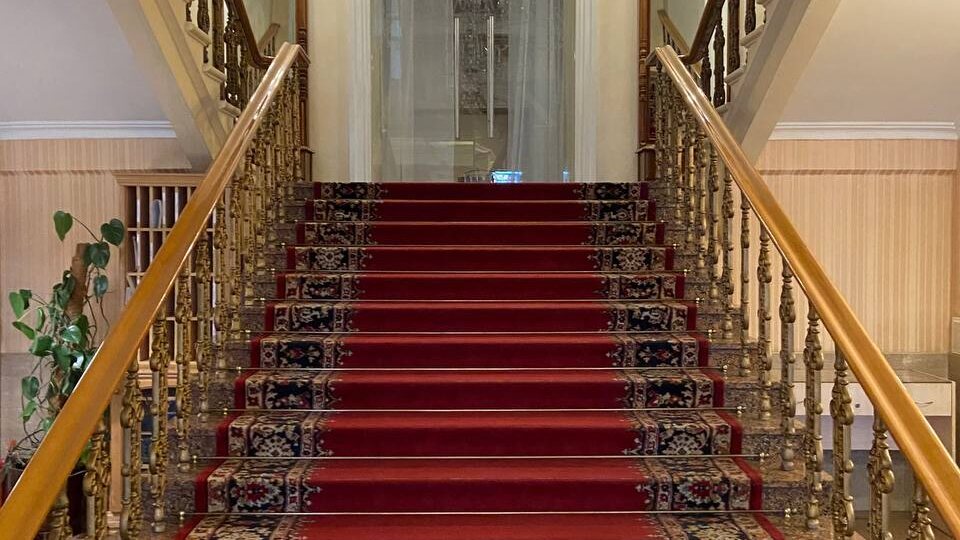 Тут должен был быть анонс экскурсии в дом Симанова, но билеты на нее закончились сразу после анонсов в нашем закрытом чате и в Макс