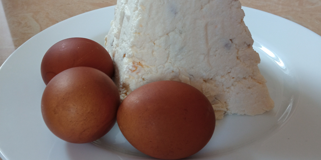 ПАСХА.Творожная. Свияжская. С вареными яйцами.