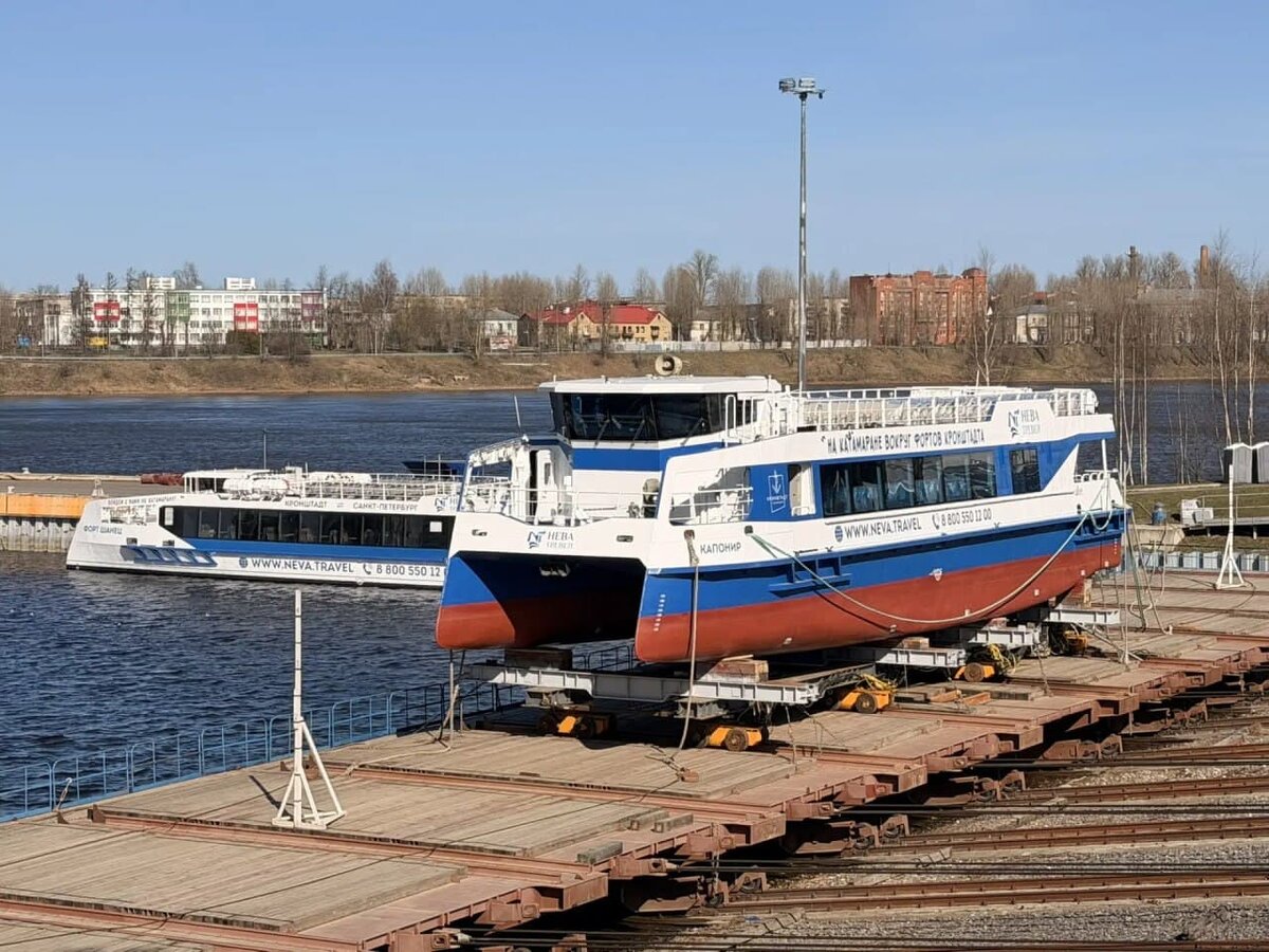     Катамаран «Капонир»