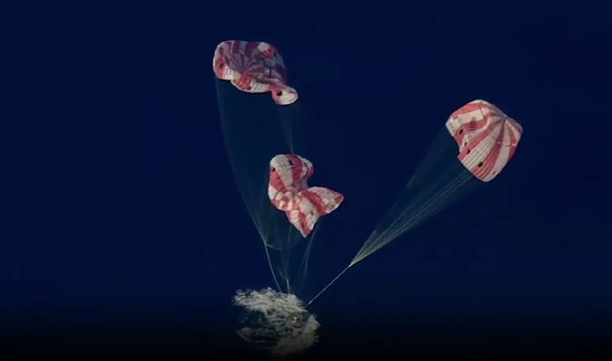    Фото: кадр видео трансляции НАСА