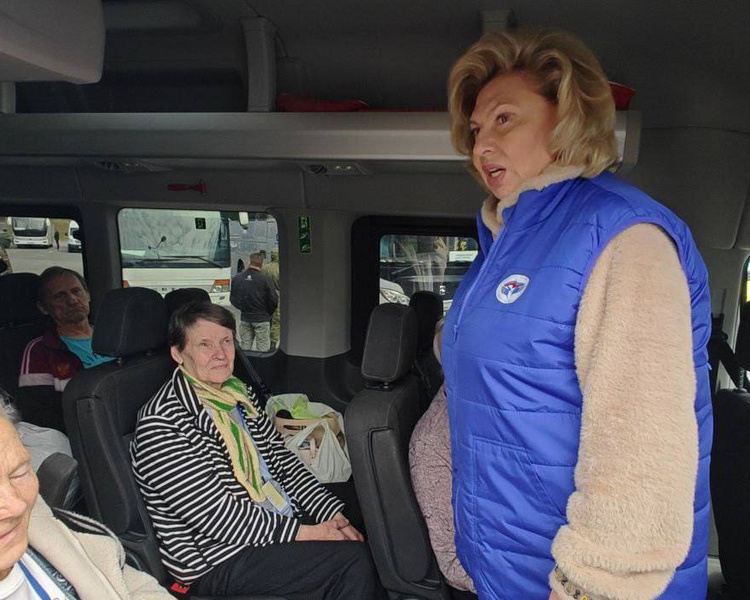     Последние курские заложники возвращаются домой из украинского плена