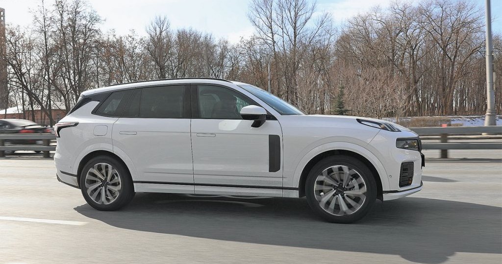 Проехал на Nordcross 001: это китайский Volvo XC90 или нет?