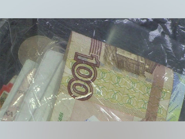 Украденное в Бежецке у подруги золото женщина сдавала в Твери в ломбард