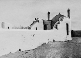 «Бабушка всего человечества»: почему в 1927 году уничтожили могилу библейской Евы