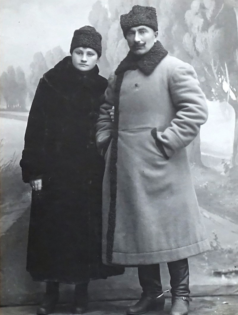 Буденный с женой Надеждой