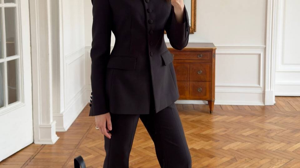 Один костюм — пять образов