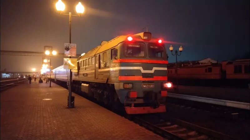    Дизель-поезд. Фото: кадр видео YouTube.