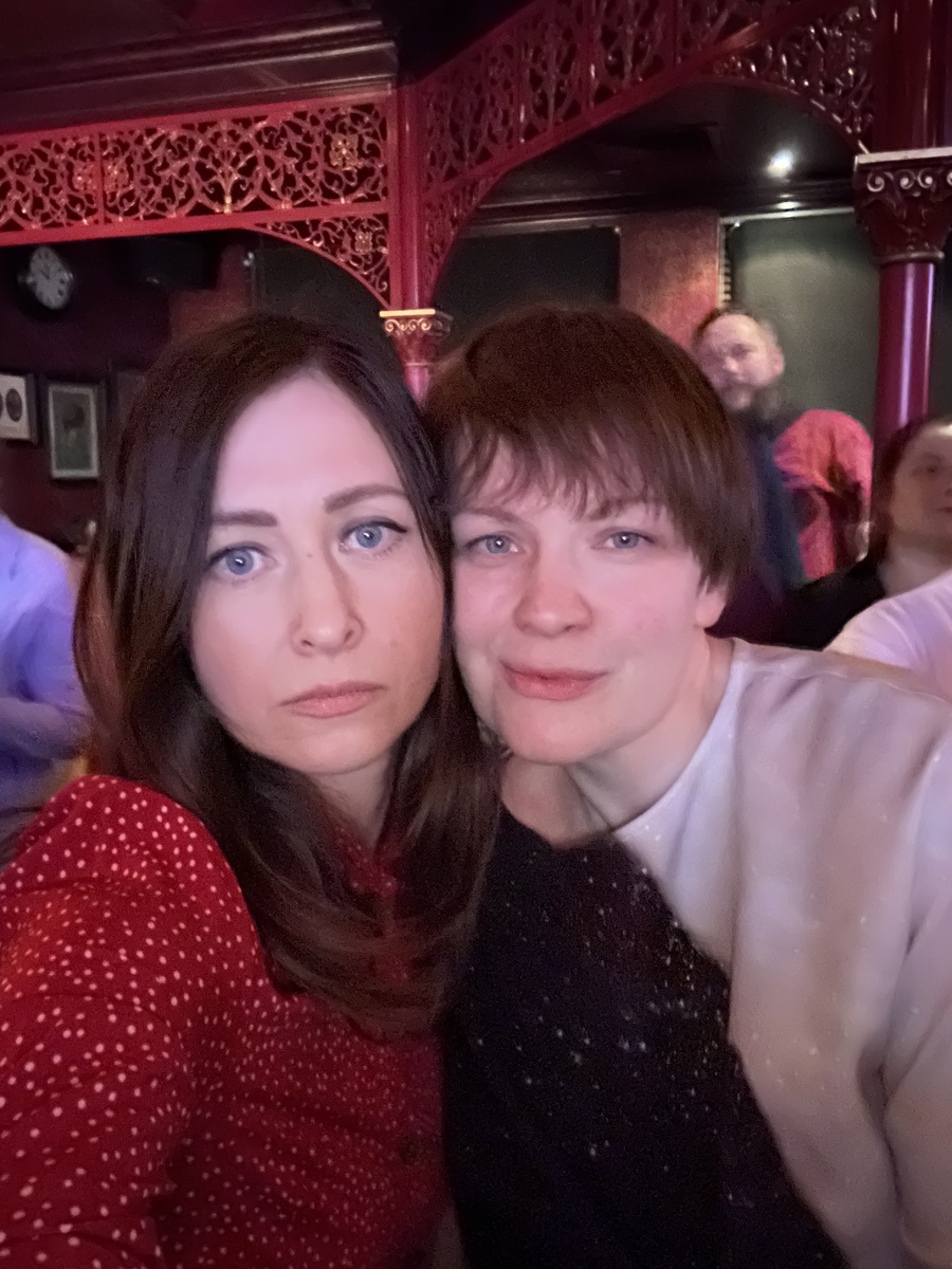 С подругой на концерте:) 
