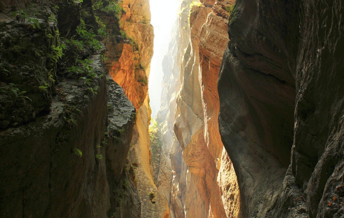 Карадахская теснина