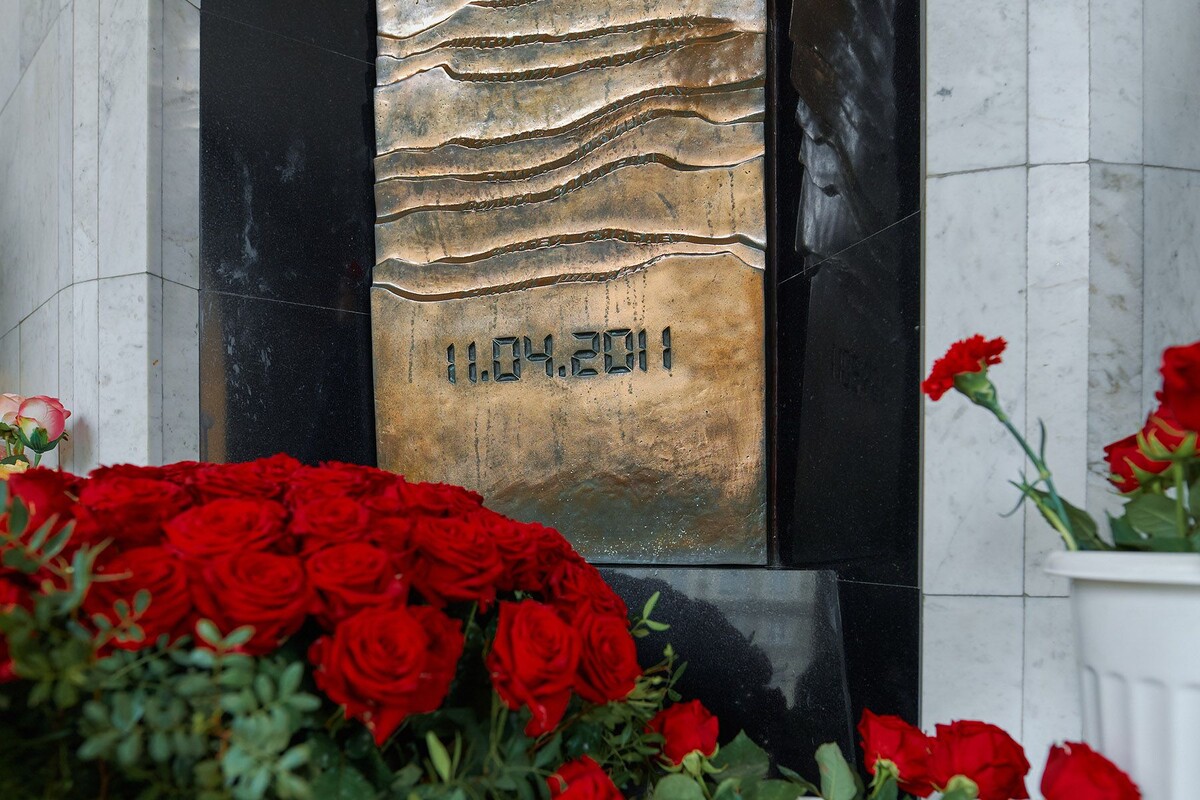  Мемориал жертвам взрыва в минском метро на станции «Октябрьская». Фото: Times.by