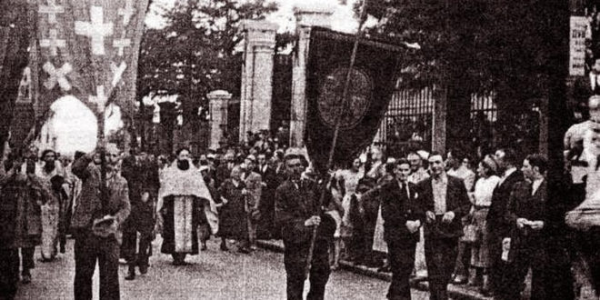 
Начало антиконкордатский демонстрация в Белграде. Сбор у Соборной церкви. https://naukaverakuljtura.com/конкордатский-кризис-укрепил-в-сре/