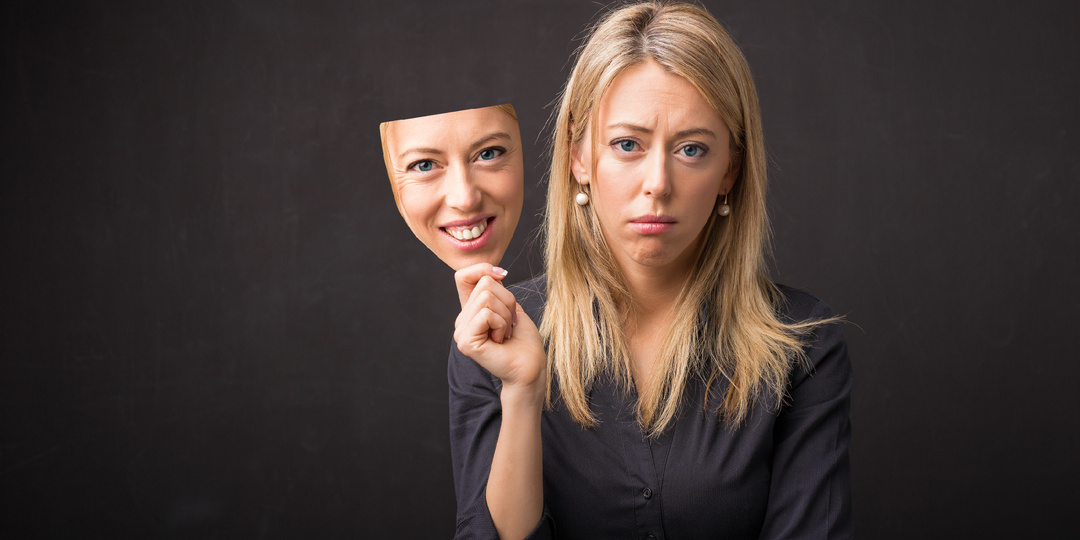 Почему мы раскрываем секреты: Психология доверия, уязвимости и человеческой природы