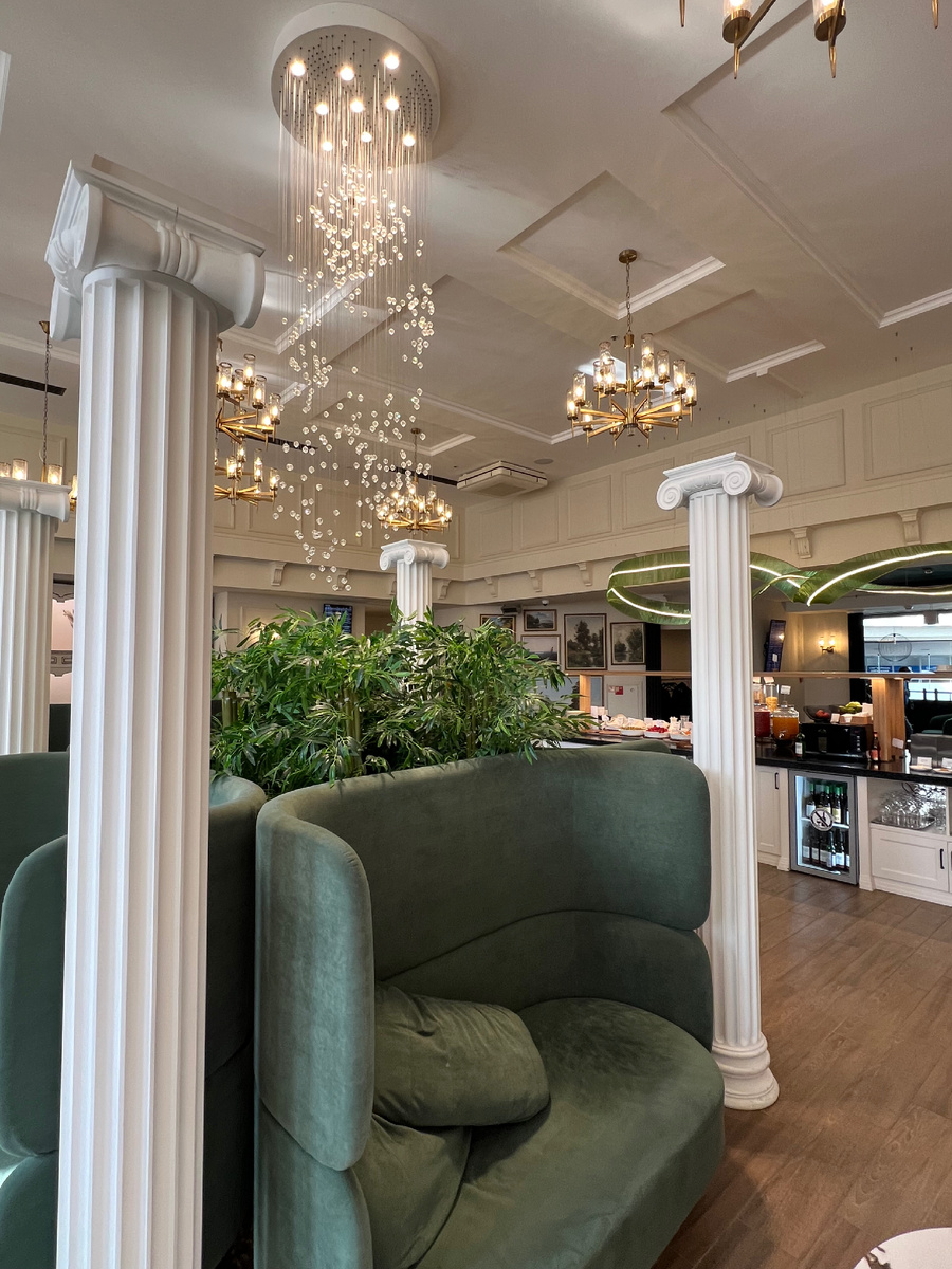 Просто дворец 