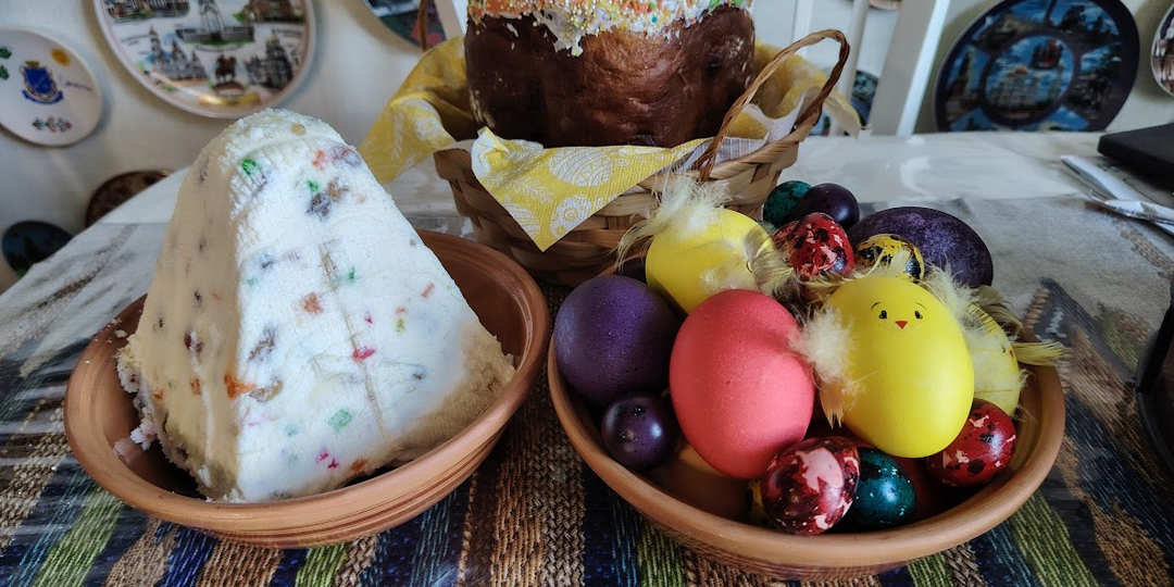 Артос-кулич, крашенки-писанки-малеванки, пасха творожная. Пасхальная обрядовая кухня