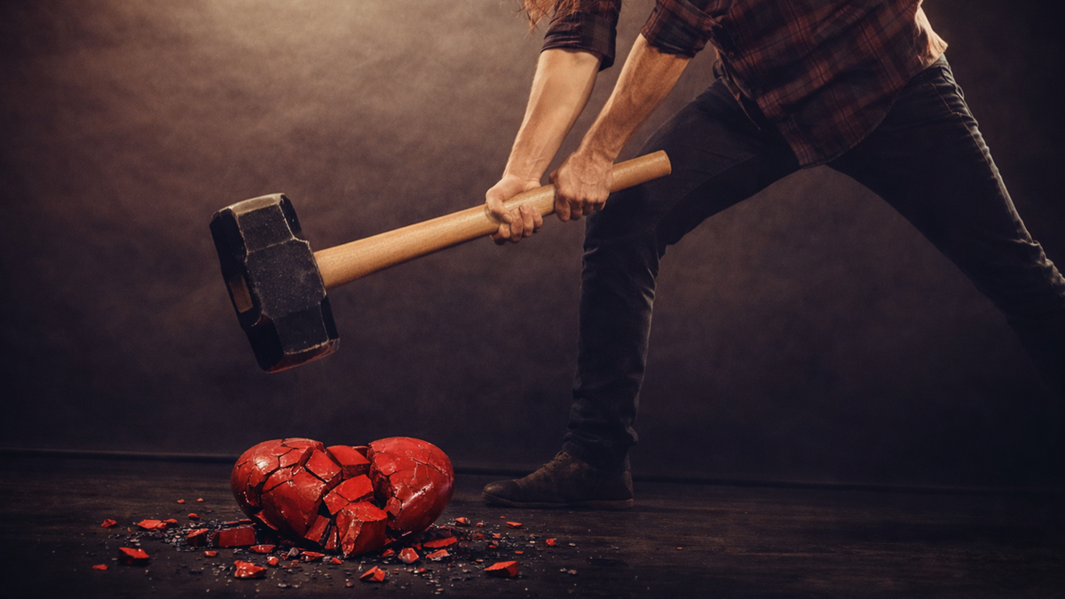 ЖЕРТВЫ НАРЦИССОВ, ИДИТЕ ВПЕРЁД!