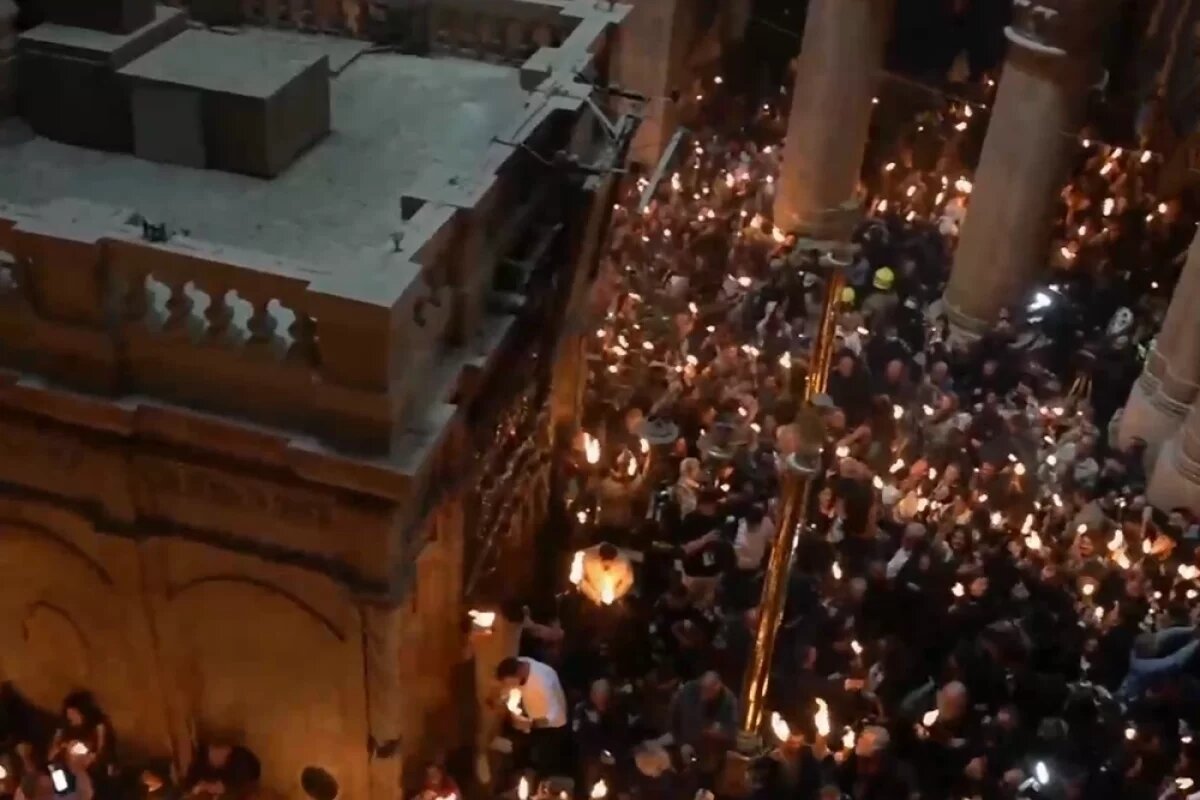    Стало известно, когда челябинцам раздадут Благодатный огонь