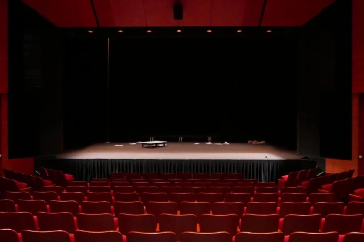    В Тобольске состоялся показ спектакля-исследования «Пульс города»