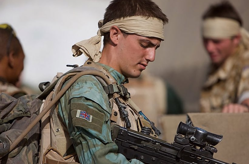 Решение "зелёной зоны": история полевой покраски пустынного DPM