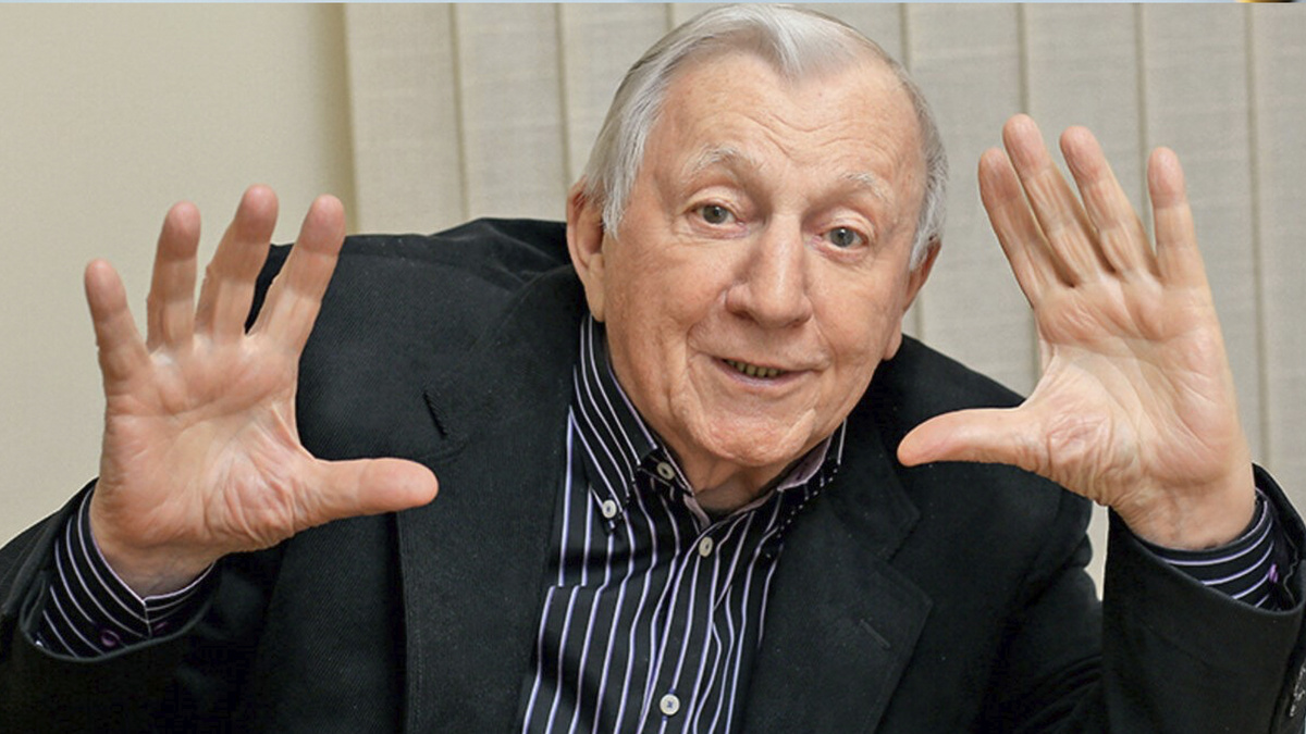 На фото Георгий Штиль