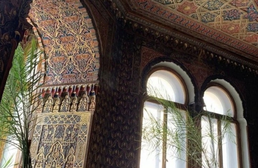 Старинная квартира в Питере, сколько стоит? Идем смотреть