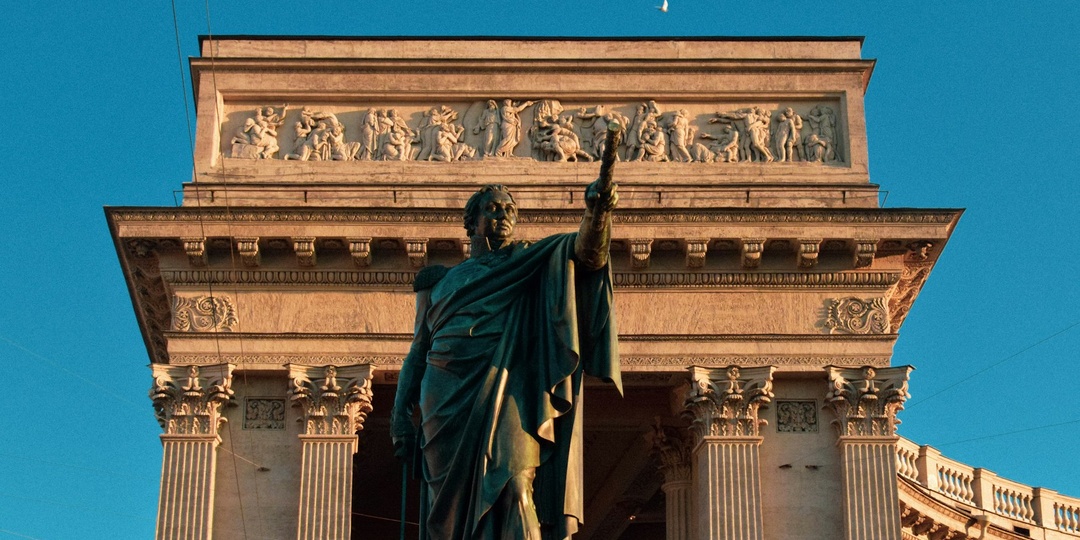 Почему в Санкт-Петербурге такие злые люди