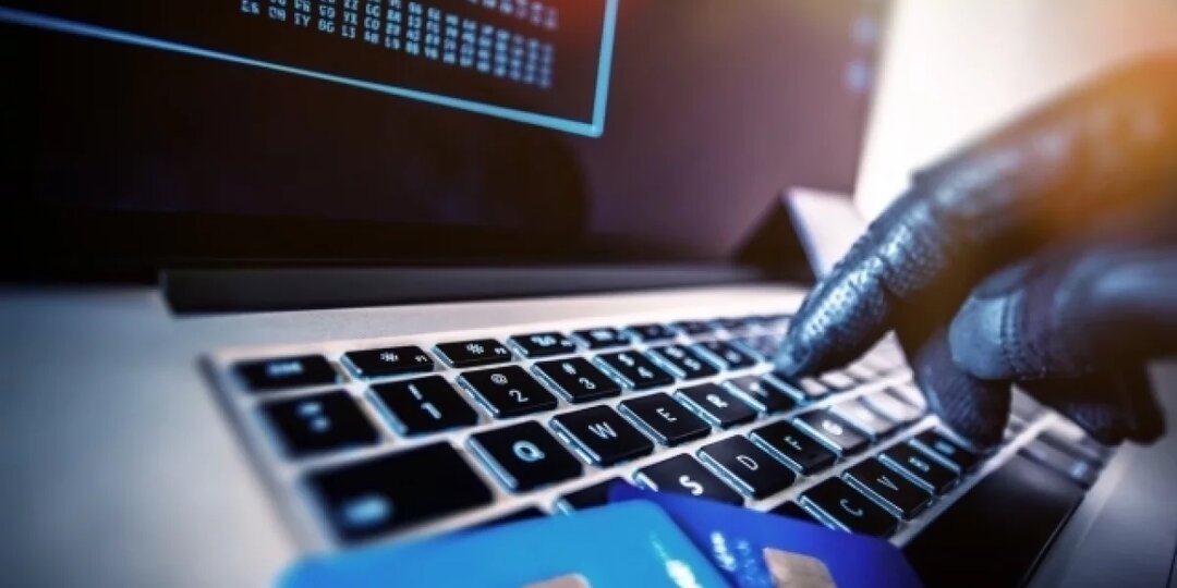 Жители области за сутки перевели мошенникам более 4 млн рублей