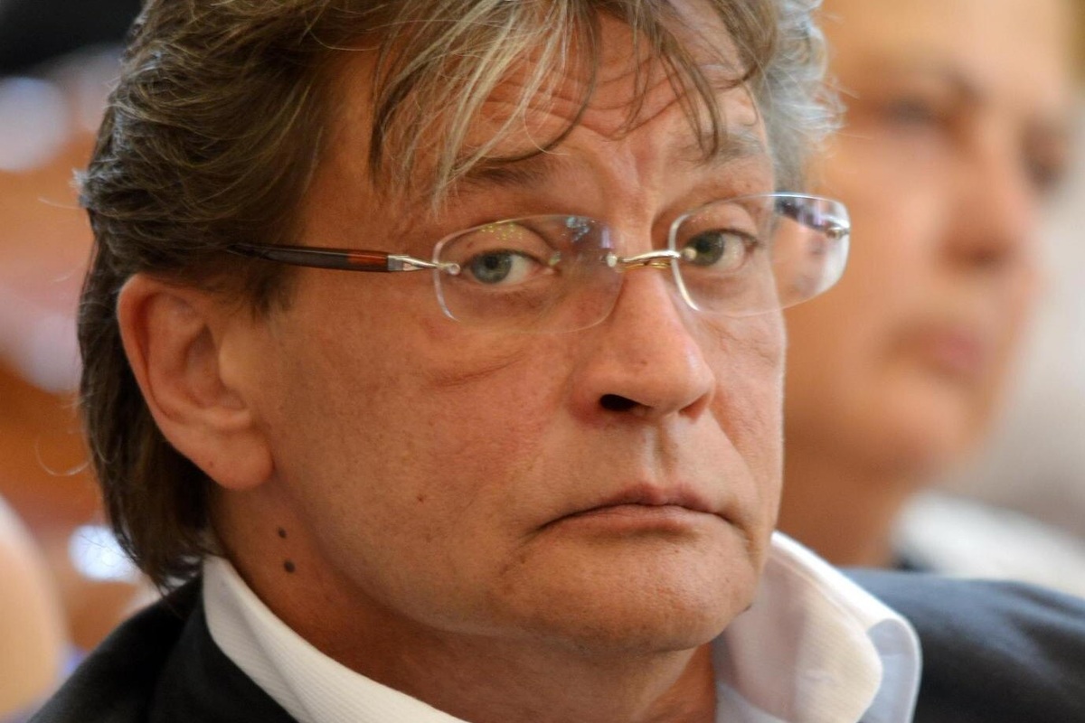     «Я захлебывался»: Александр Домогаров рассказал, как его спасала умершая от онкологии жена
