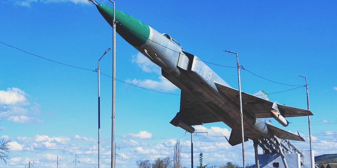 Один из тысячи. Су-15Т в память о герое