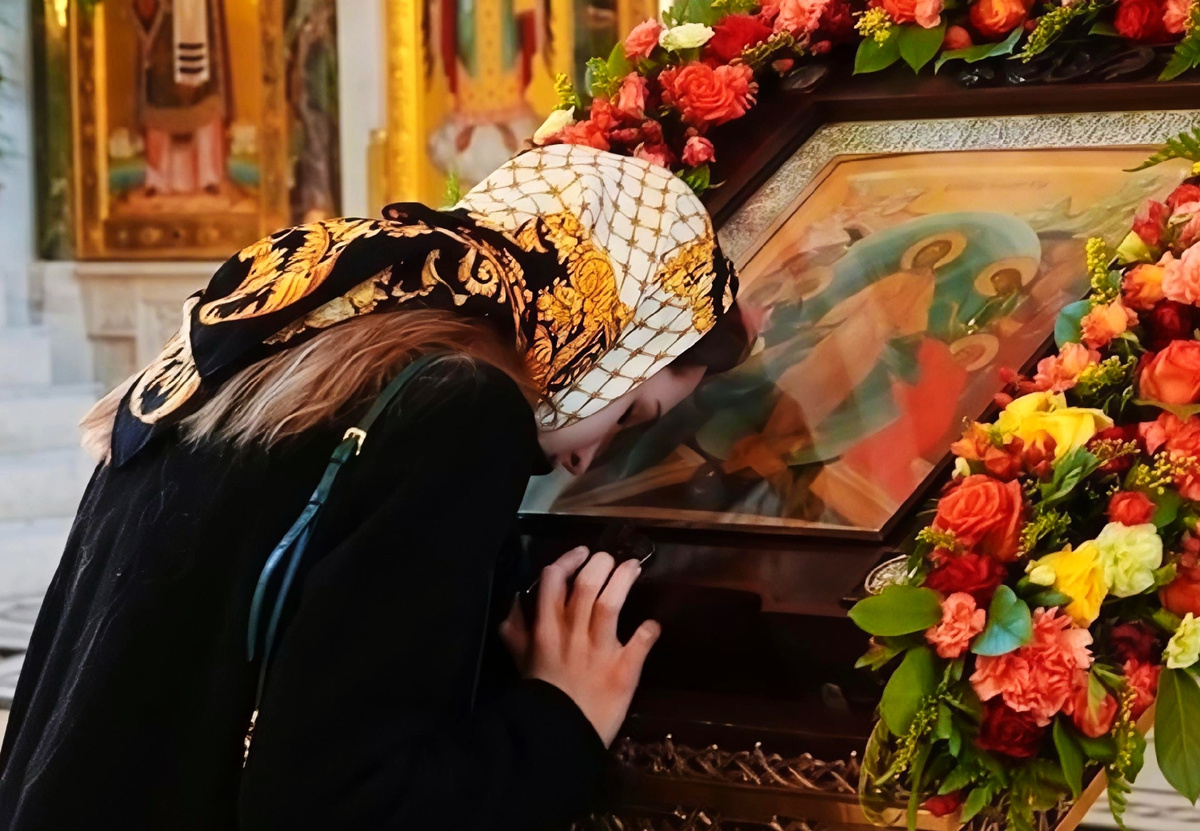 А. Ткачёв: «Я думаю, что если кто не молился в молодости, ему будет очень сложно начать это делать в старости. Лучше сейчас начинать».