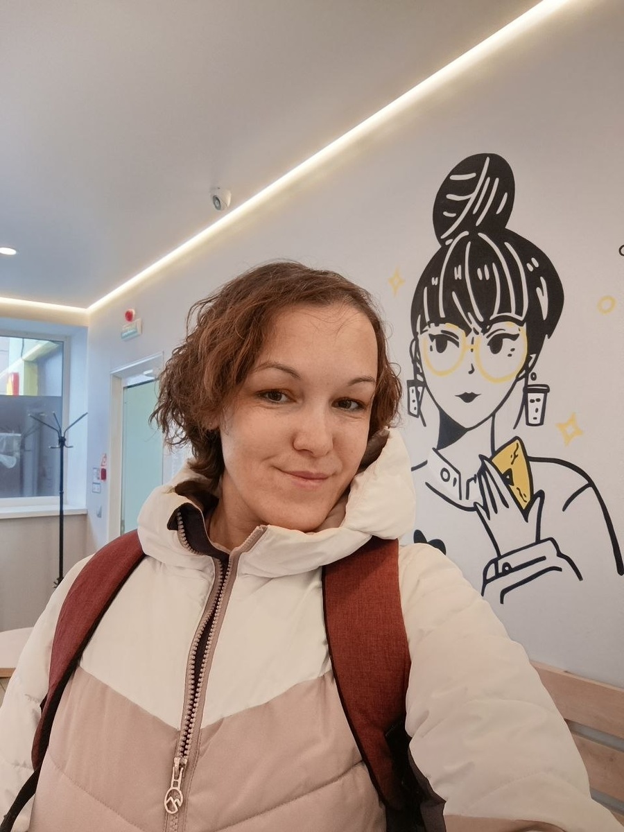 Это я в первую безработную неделю. Сопровождала племяшку на олимпиаду, заодно закрывала некоторые свои вопросы до которых руки не доходили.