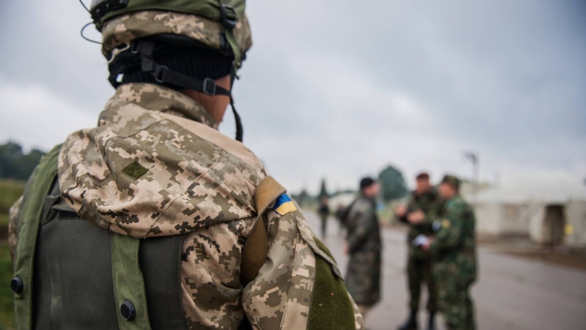     Солдат ВСУ   
(сс) U. S. Army Europe Images