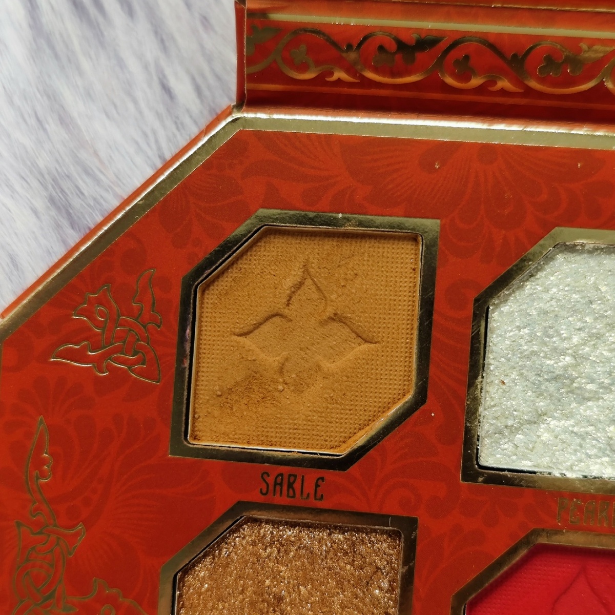 оттенок Sable из палетки Лэтуаль "Yakhont Crown"