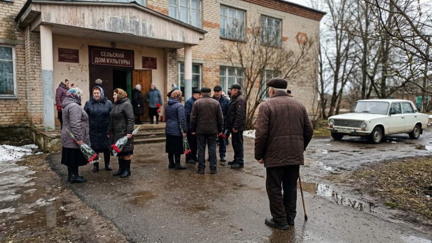    Фото ИИ pg12.ru