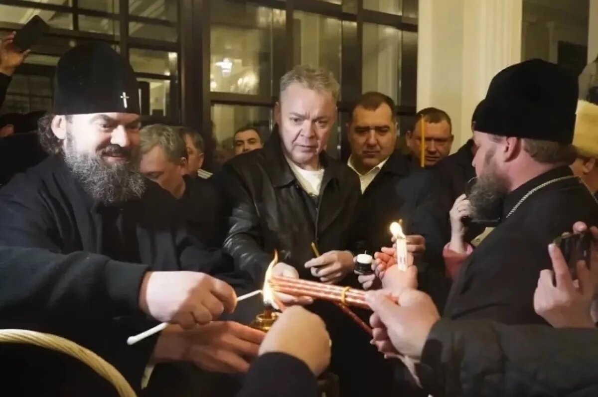    Благодатный огонь доставили в Ставропольский край