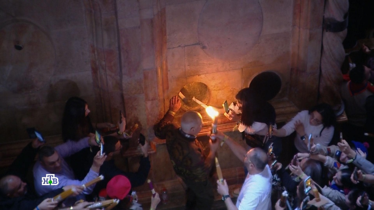    Чудо схождения Благодатного огня: почему даже в разгар войны нельзя терять веру