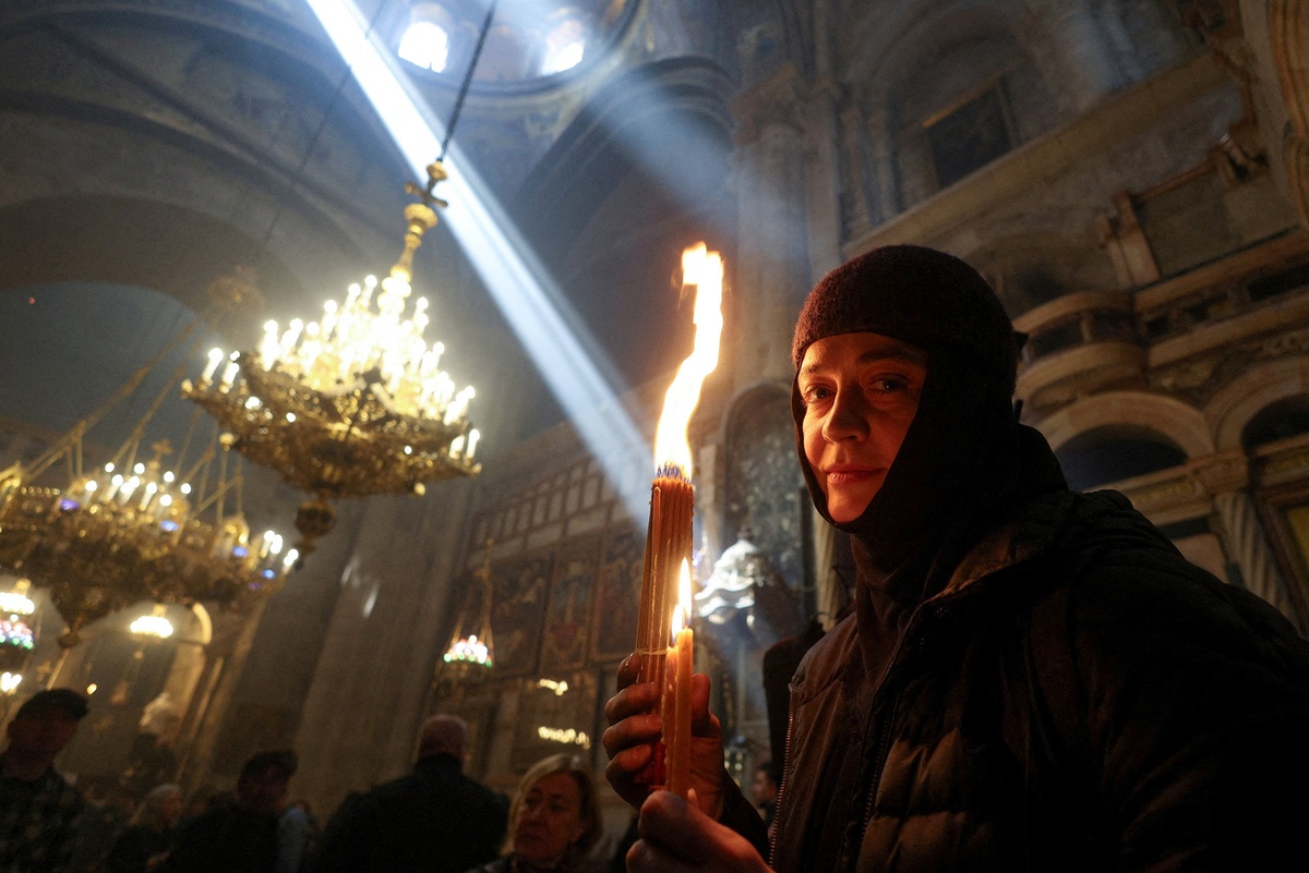    REUTERS/Florion Goga