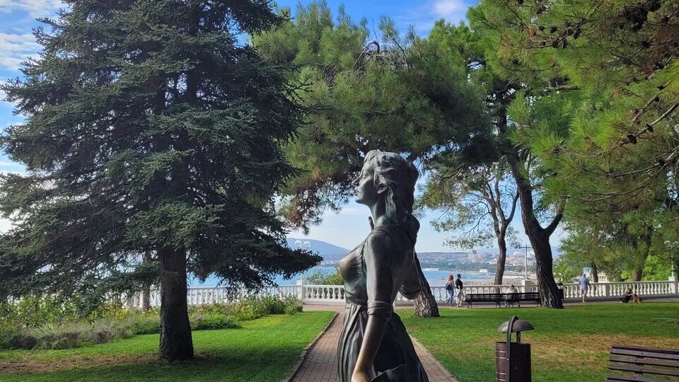 7 самых душевных памятников