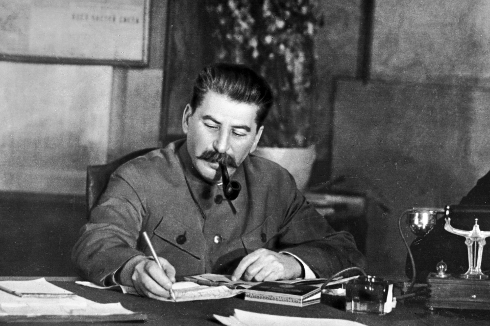 Иосиф Сталин