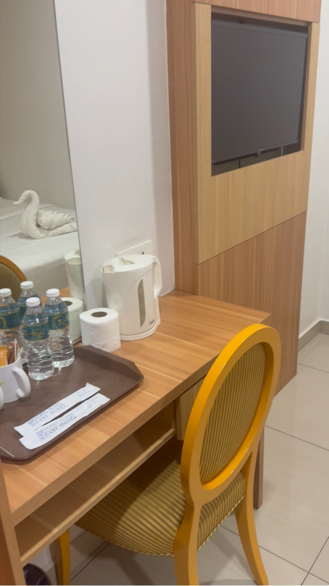 Easy Hotel KL Sentral Куала-Лумпур