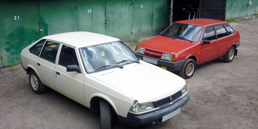 Почему "Москвич-2141" проиграл "Девятке", если он больше, комфортнее и проходимее: рассказываю о реальных причинах