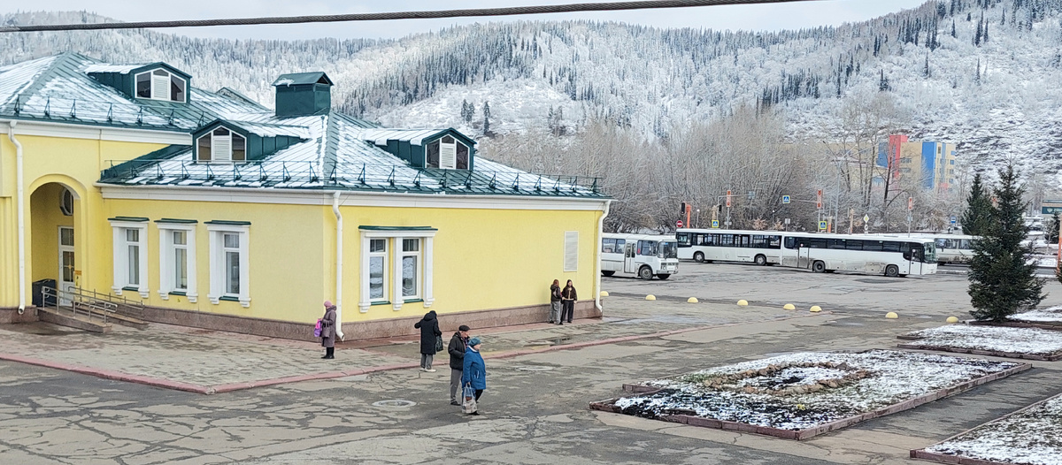 Красиво , согласна, но не 10 месяцев в году!