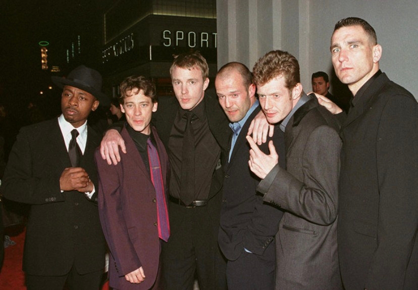 Узнаете? Стэтхэм, Джонс и другие