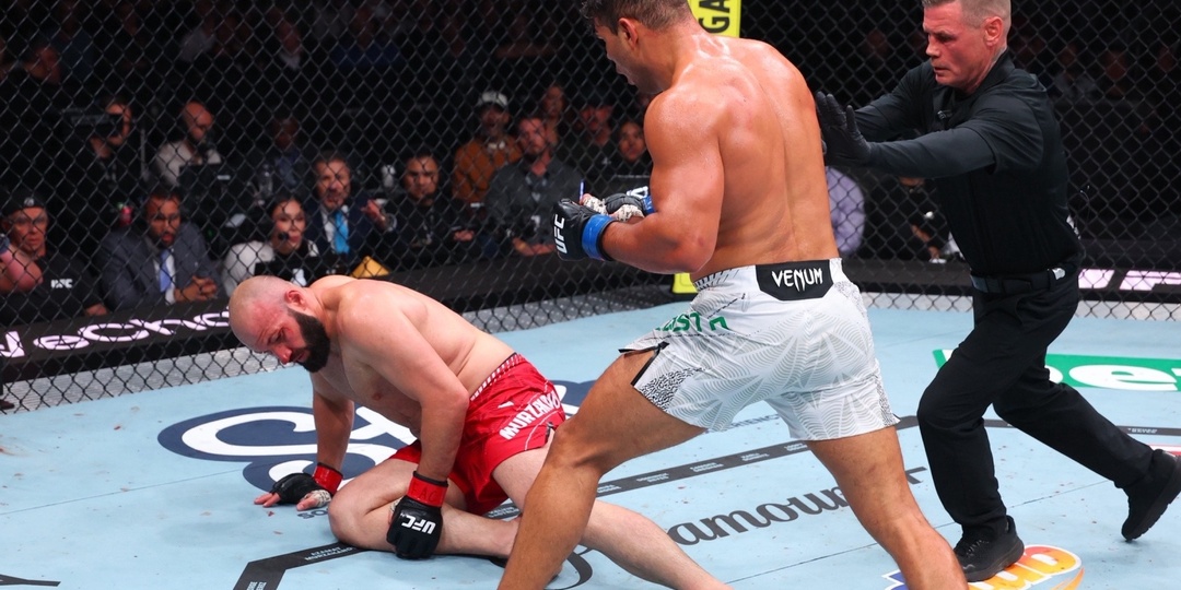 Бразильский качок продолжает побеждать россиян: Коста нанес Мурзаканову первое поражение в карьере