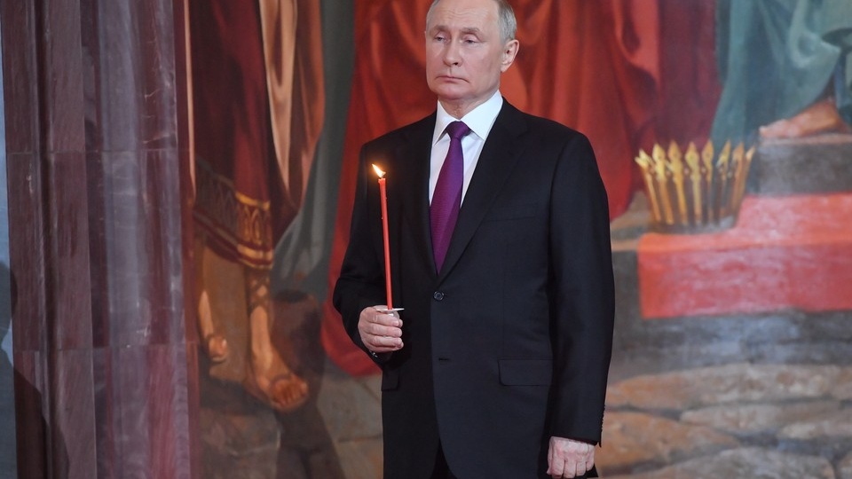 "Торжество любви и добра": Путин поздравил россиян с Пасхой