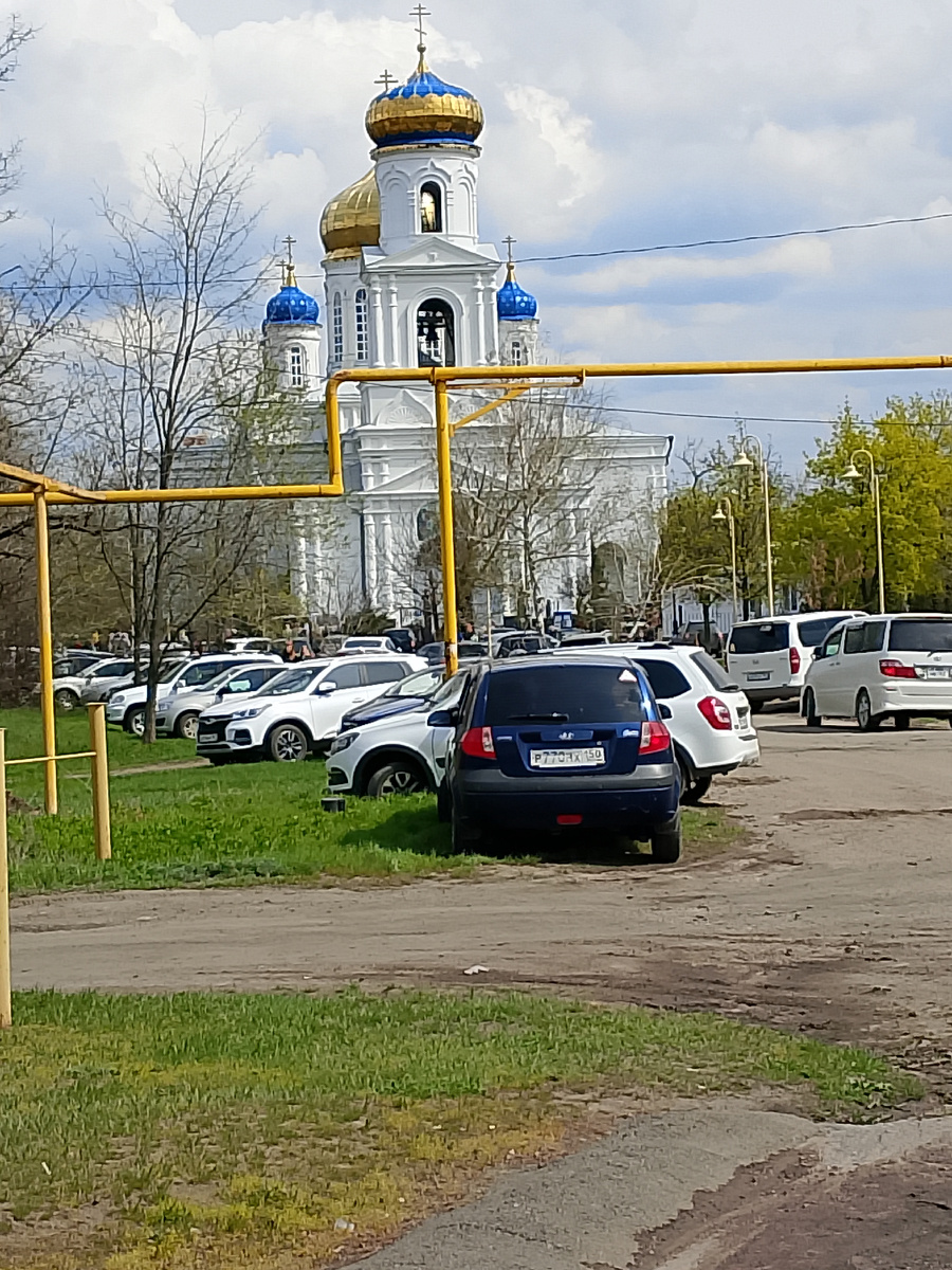 Наш замечательный, очень старинный Успенский  храм 