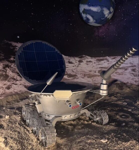    Макет «Луноход-1» © Прибой